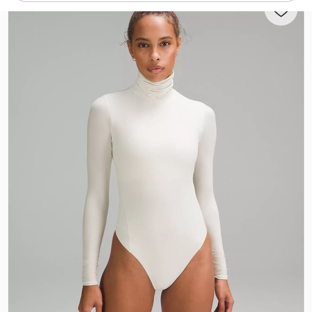 Lululemon Wundermost Ultra- Soft Nulu Turtle Bodysuit~Bone~XL